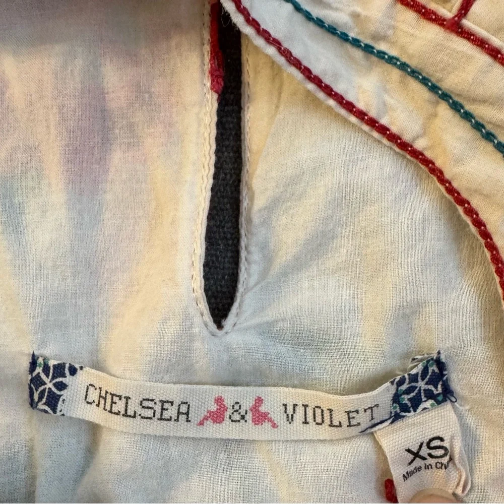 Chelsea and Violet Flower Embroidered Dress Size XS. - Picture 3 of 8